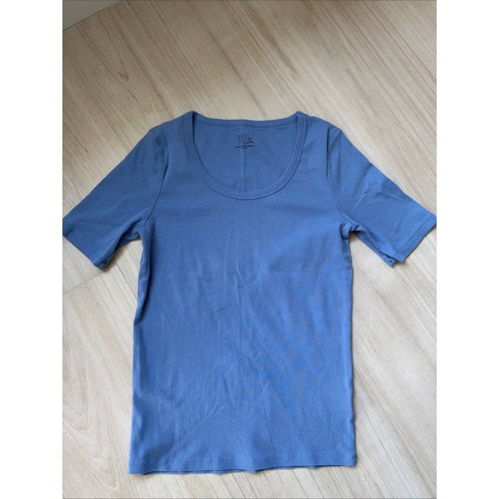 Time and Tru Women’s Size S Light Blue Short Sleeve Pullover 100% Cotton